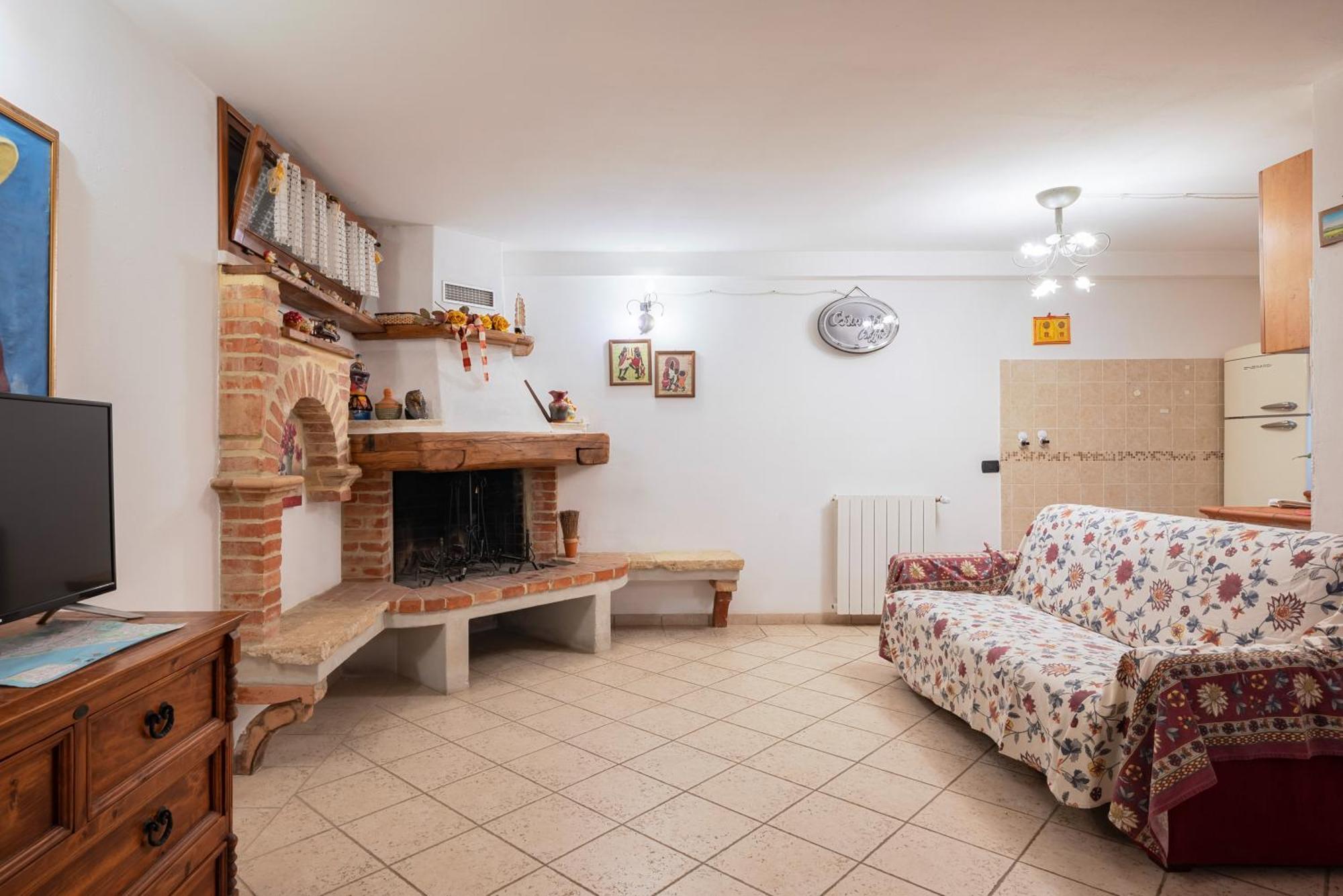- Pool & Relax Follonica