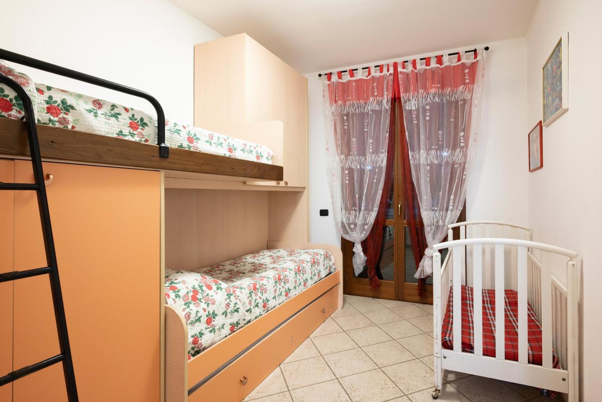 - Pool & Relax Apartment Follonica